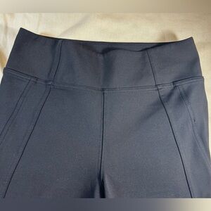 Athleta Black Women’s Skinny stretch fit